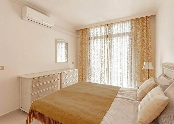 Sunny Sunset Terrace By Dream Homes Tenerife Puerto de Santiago (Tenerife)